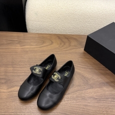 Chanel Flat Shoes